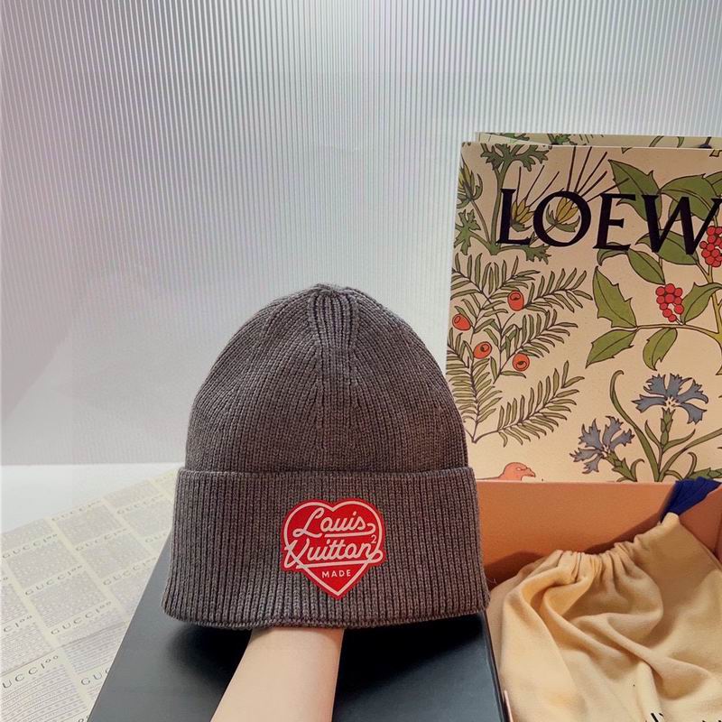 LV hat 17 (8)